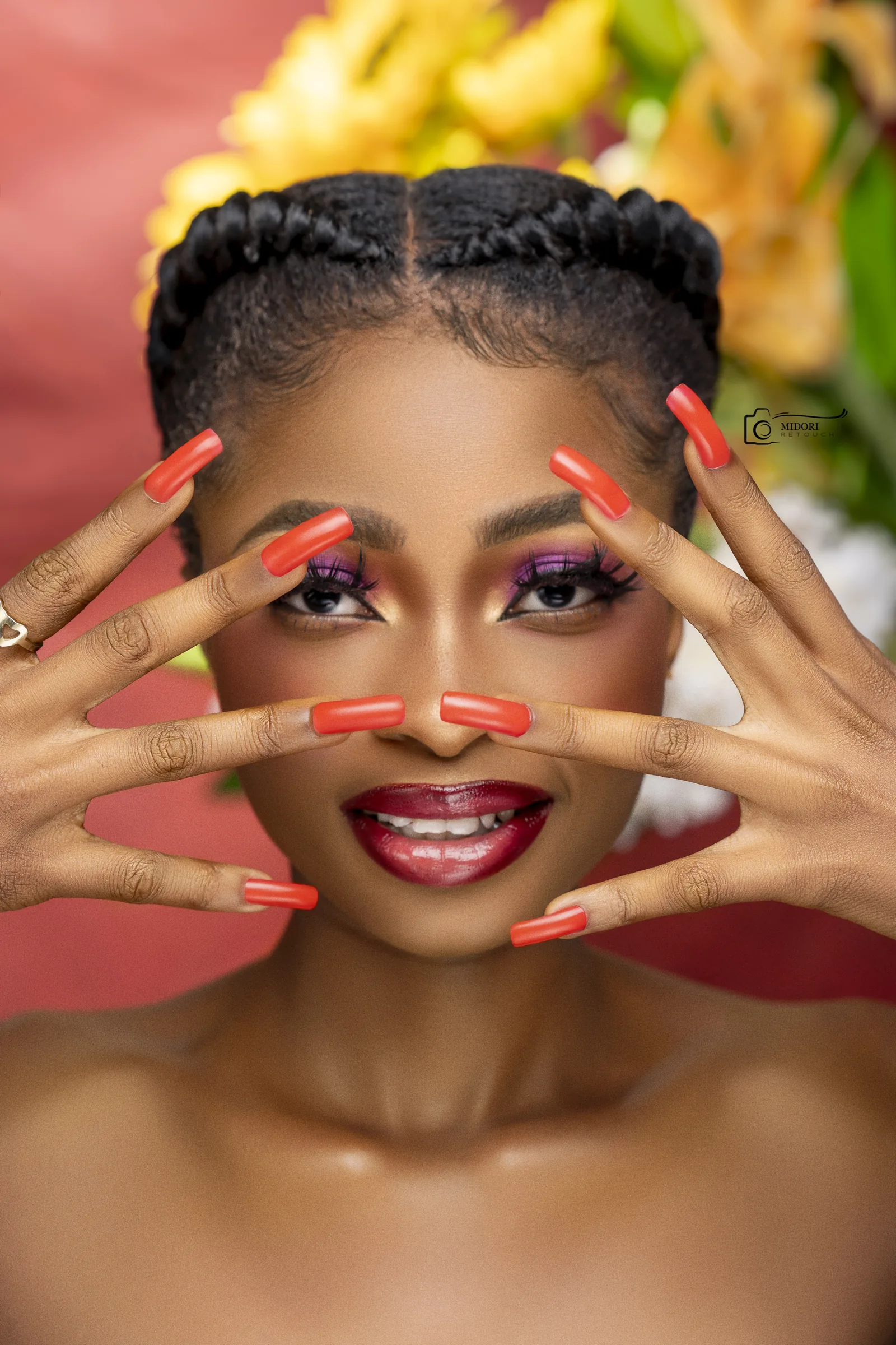 Beauty portrait after high-end retouching by Midori Studio
